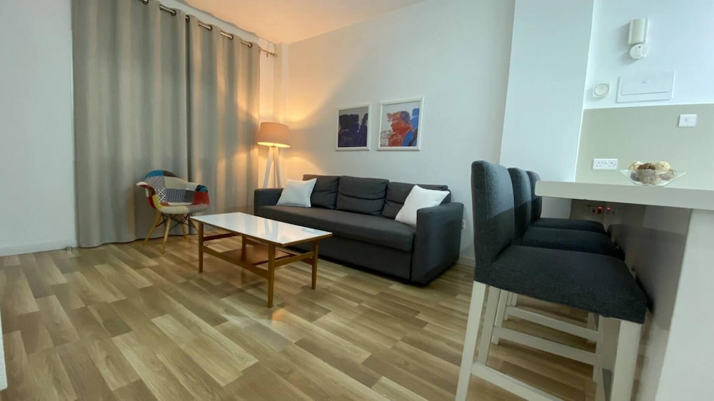 Seabreeze Limassol City Center Flat 42/50
