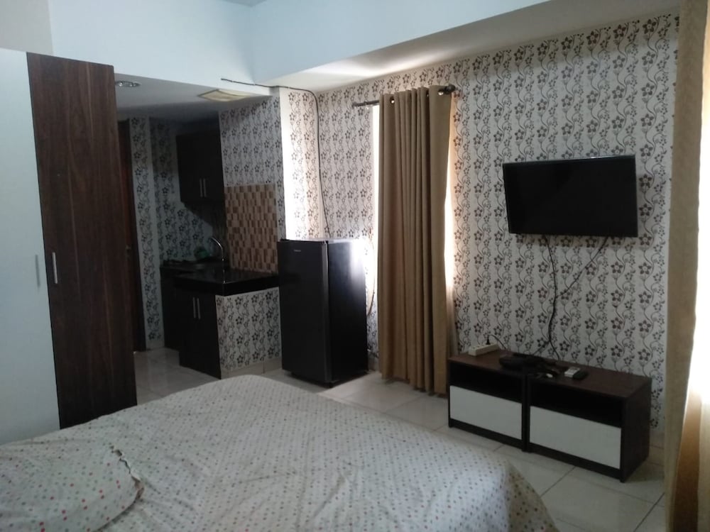 Apartemen Margonda Residence 4 & 5 By Liza by ZUZU 25/50