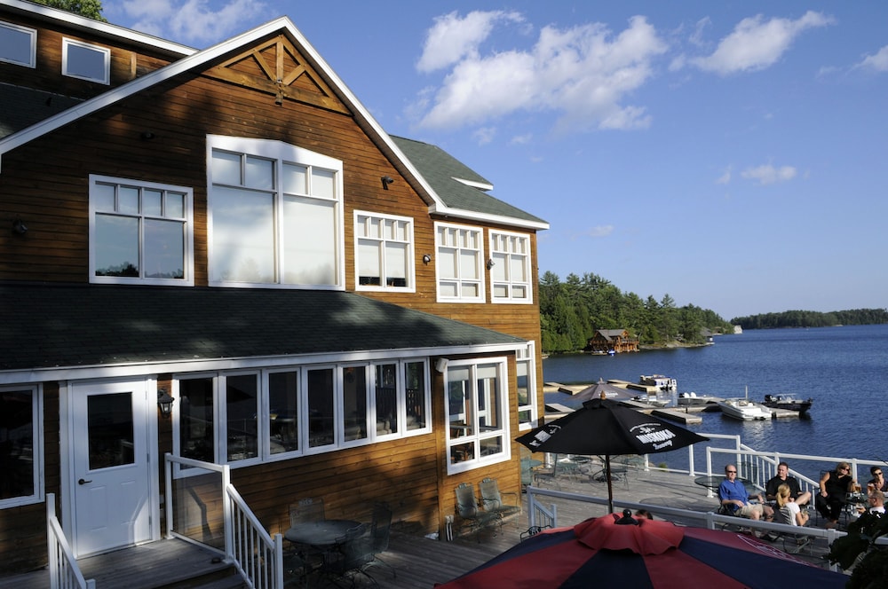 Delta Rocky Crest Resort 7/62