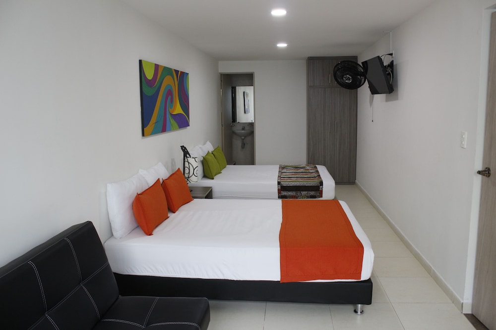 Hotel Pereira 421 3/20