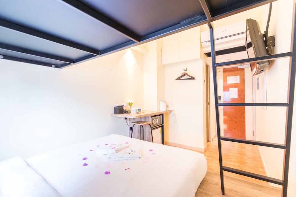 Fragrance Hotel - Balestier 38/64
