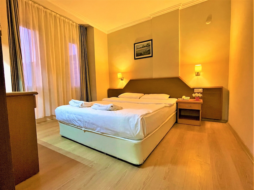 SELECT APART HOTEL 13/50