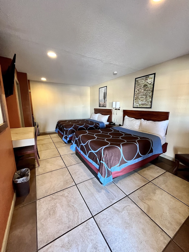 Sun Valley Motel 12/45