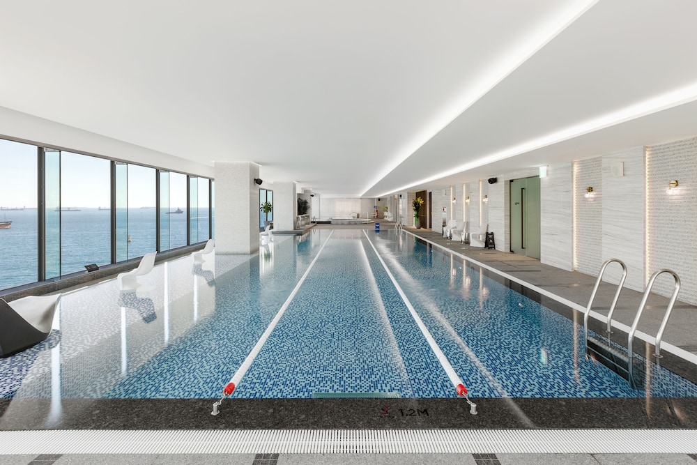 Wyndham Grand Busan Ijin 22/43