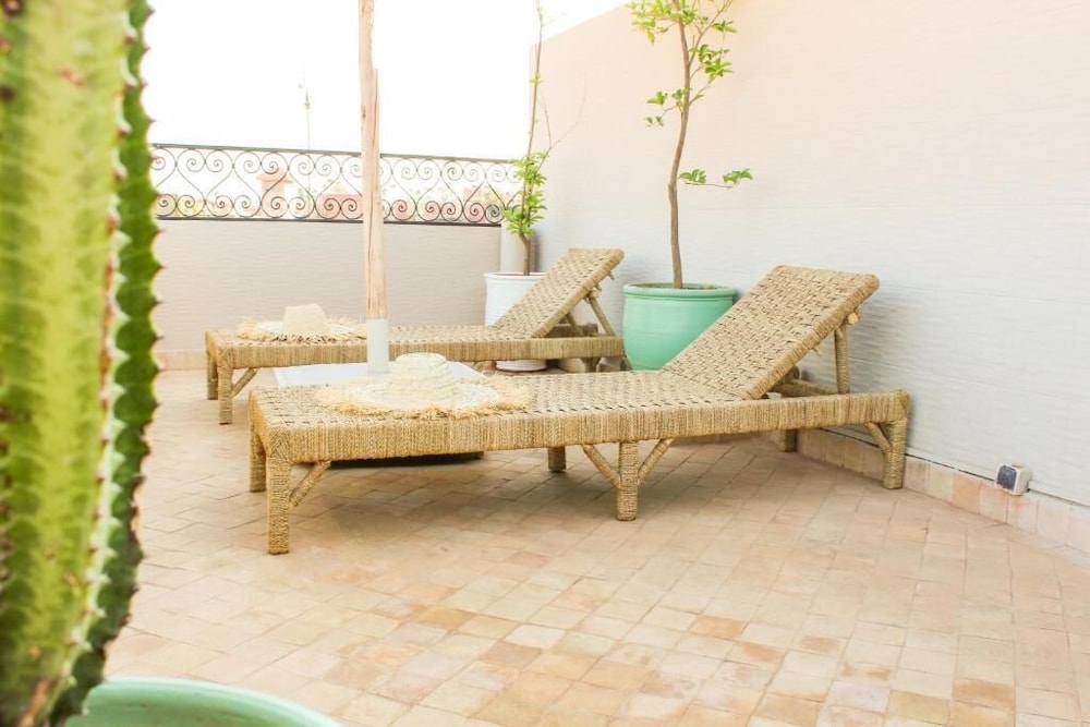 Riad Amra 33/34