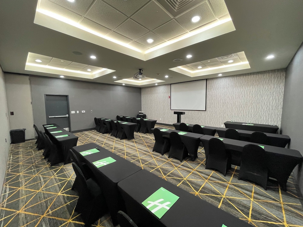 Holiday Inn Southaven Central Memphis 56/66
