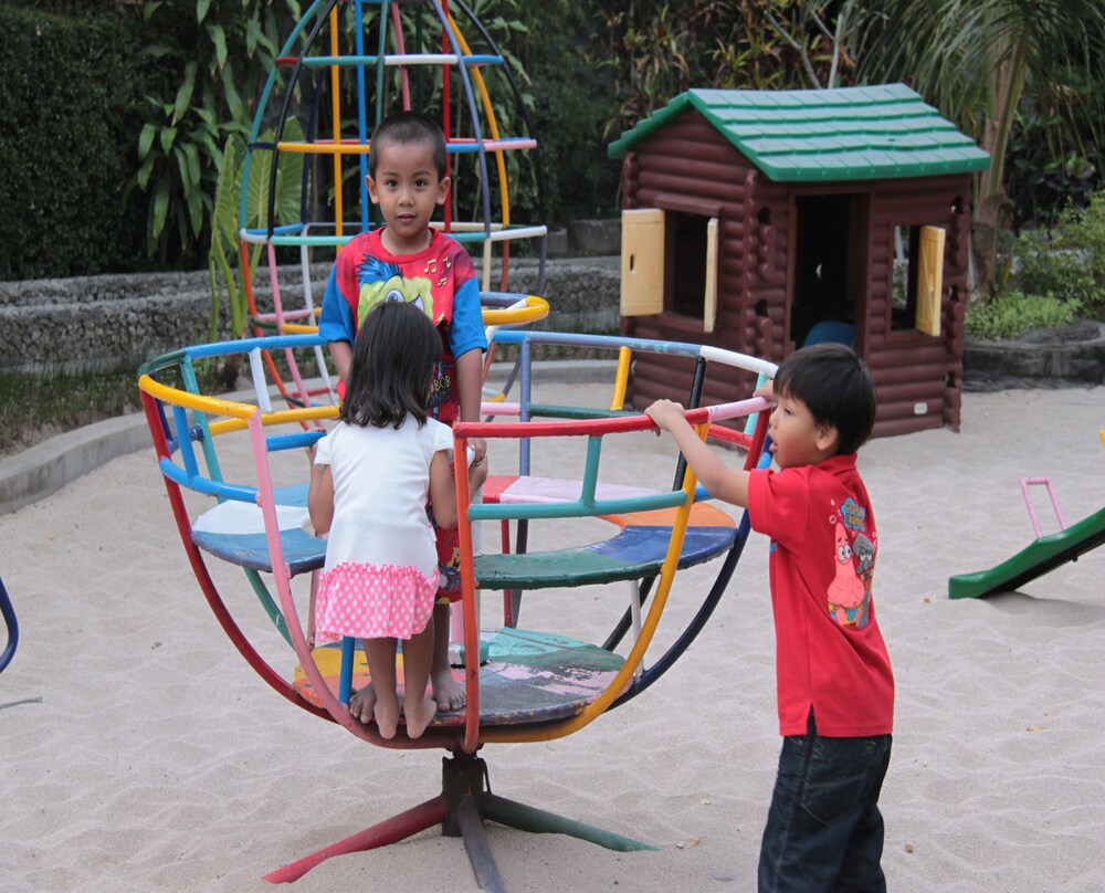 The Jayakarta Yogyakarta Hotel & Spa 41/43