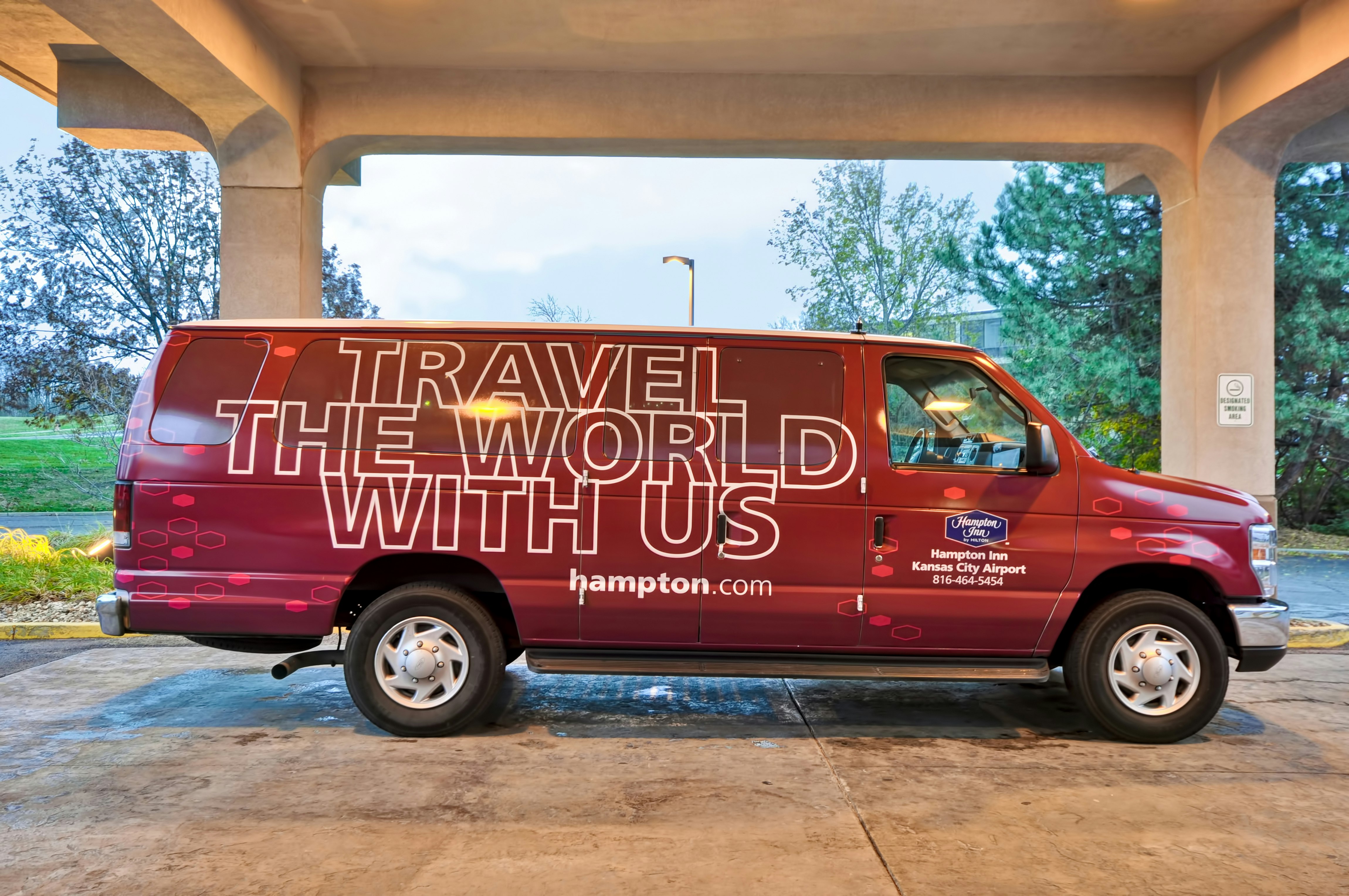 Hampton Inn Kansas City Airport 56/61