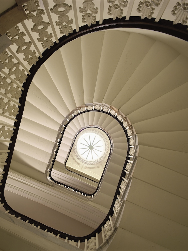 Kimpton Hotel Monaco Washington Dc 68/76