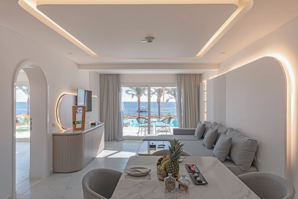 White Hills Resort 34/50