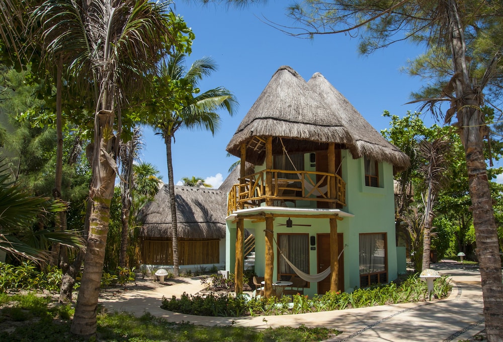 Mahekal Beach Resort in PLAYA DEL CARMEN