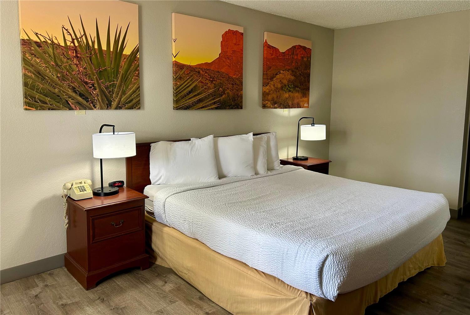 Days Inn By Wyndham Kingman West 14/31
