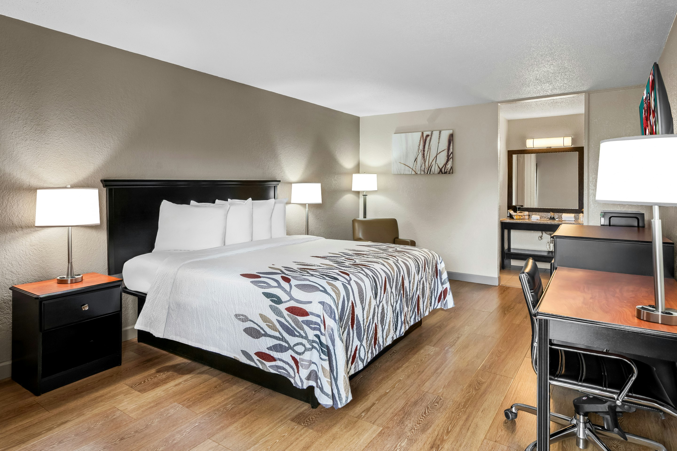 SUPERIOR, KING BED