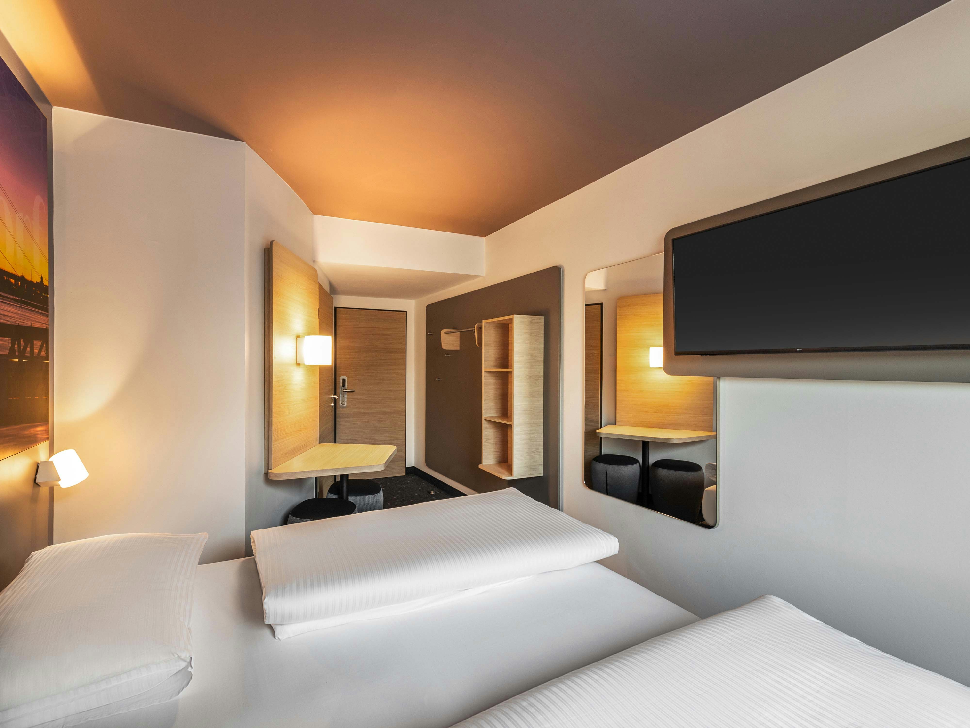 B&B Hotel Dusseldorf-City 21/47