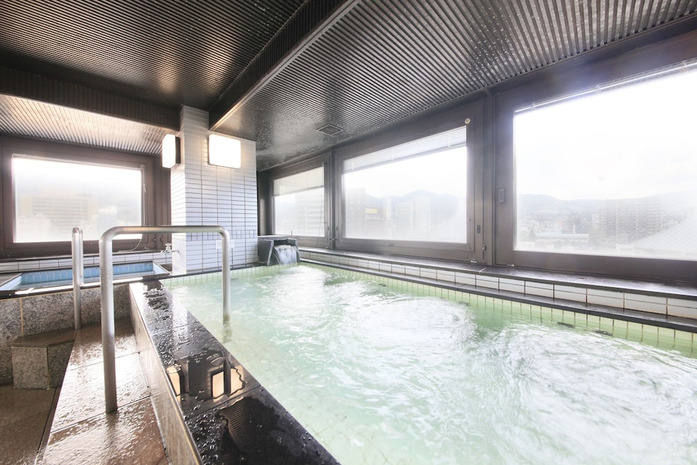 Hotel Nagano Avenue 47/58