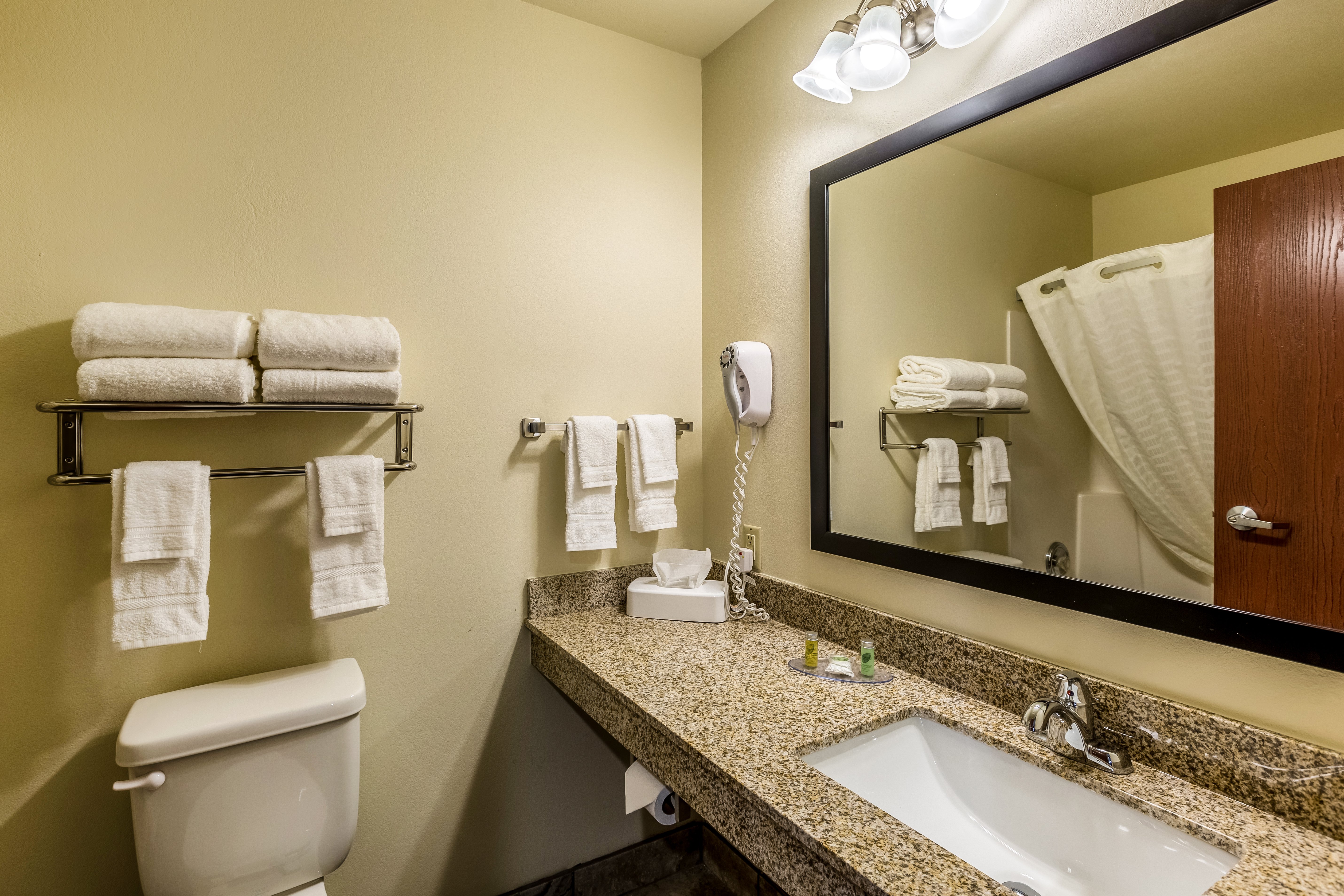 Cobblestone Inn & Suites Merrill 49/50
