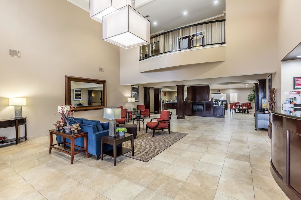 Comfort Suites Houston IAH Airport - Beltway 8 30/45