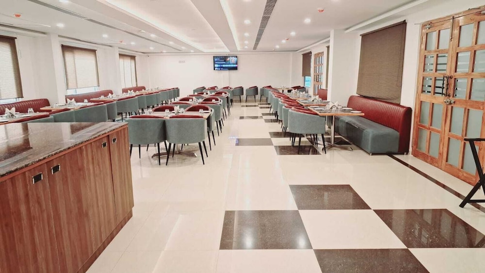 Hotel Siddhartha International 38/46