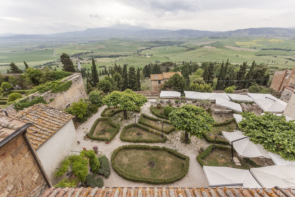 Relais Ii Chiostro Di Pienza Hotel 62/72