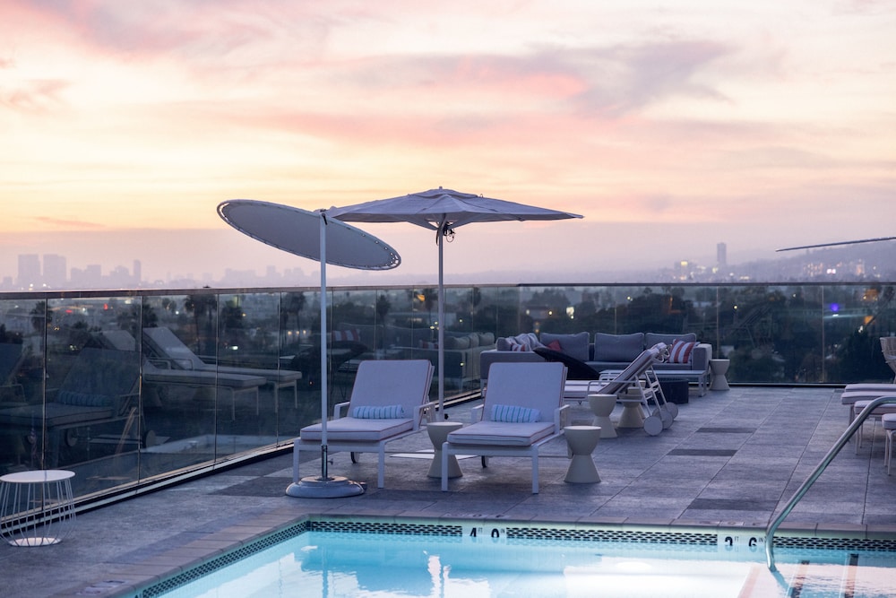 The Godfrey Hotel Hollywood 23/50