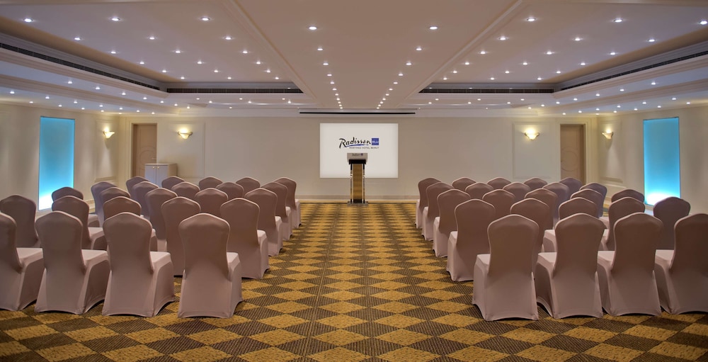 Radisson Blu Martinez Beirut 63/72