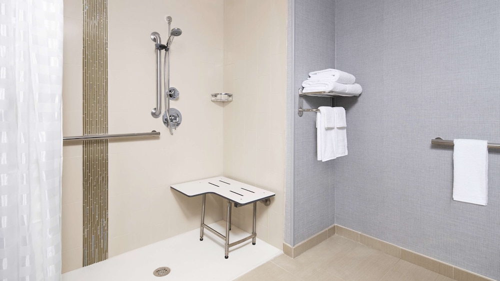 Room, King Bed, Accessible