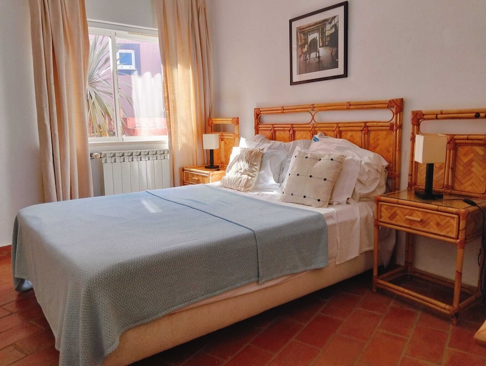 1 BEDROOM, TOWN HOUSE, SEA VIEW