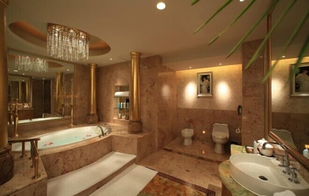 Eurasia Convention International Hotel 49/50
