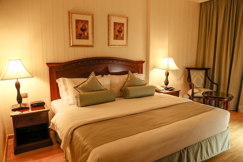 فندق سويس انترناشونال الحمراء الدمام(Swiss International Al Hamra Hotel Dammam) 7/20
