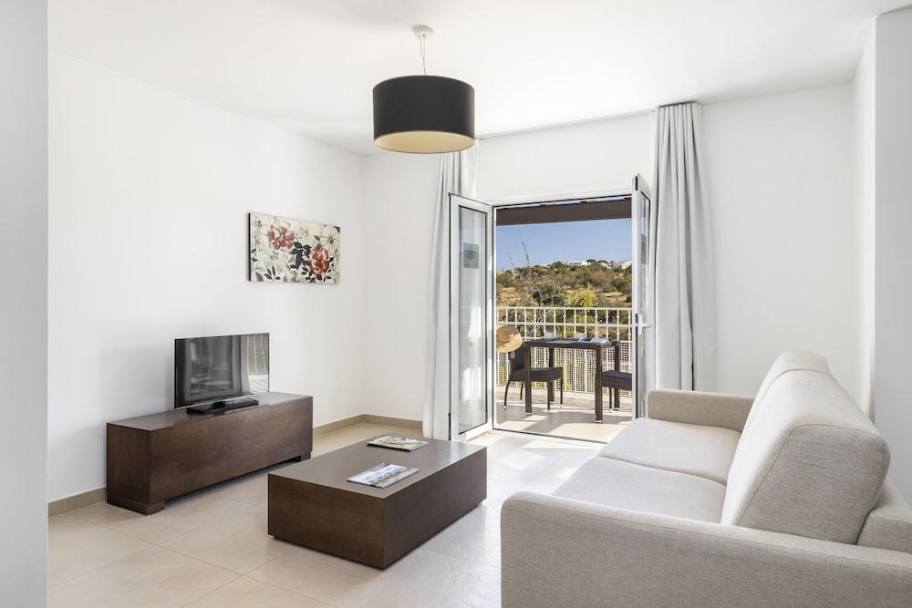 Eden Villas and Apartments 43/66
