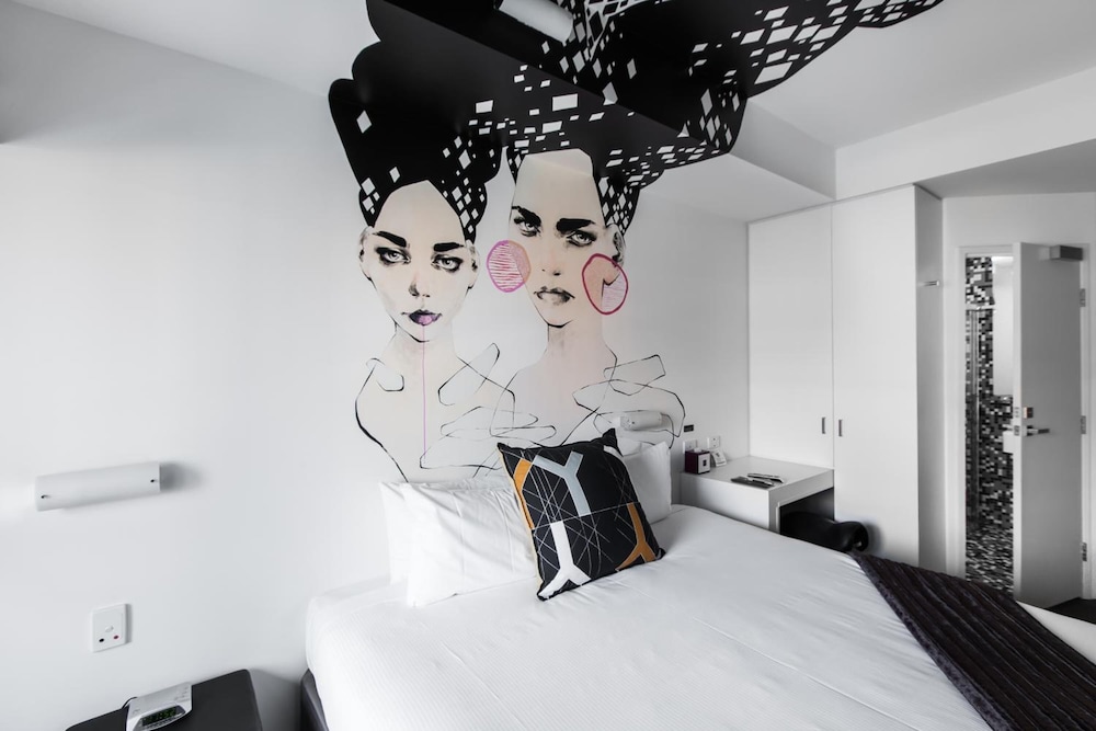 Majestic Minima Hotel 27/41