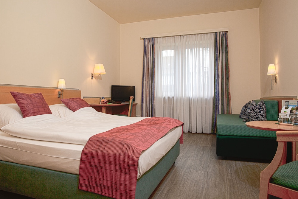 Am Moosfeld Hotel Munich 7/50