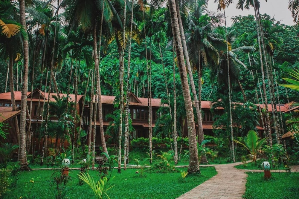 Silver Sand Beach Resort 36/50
