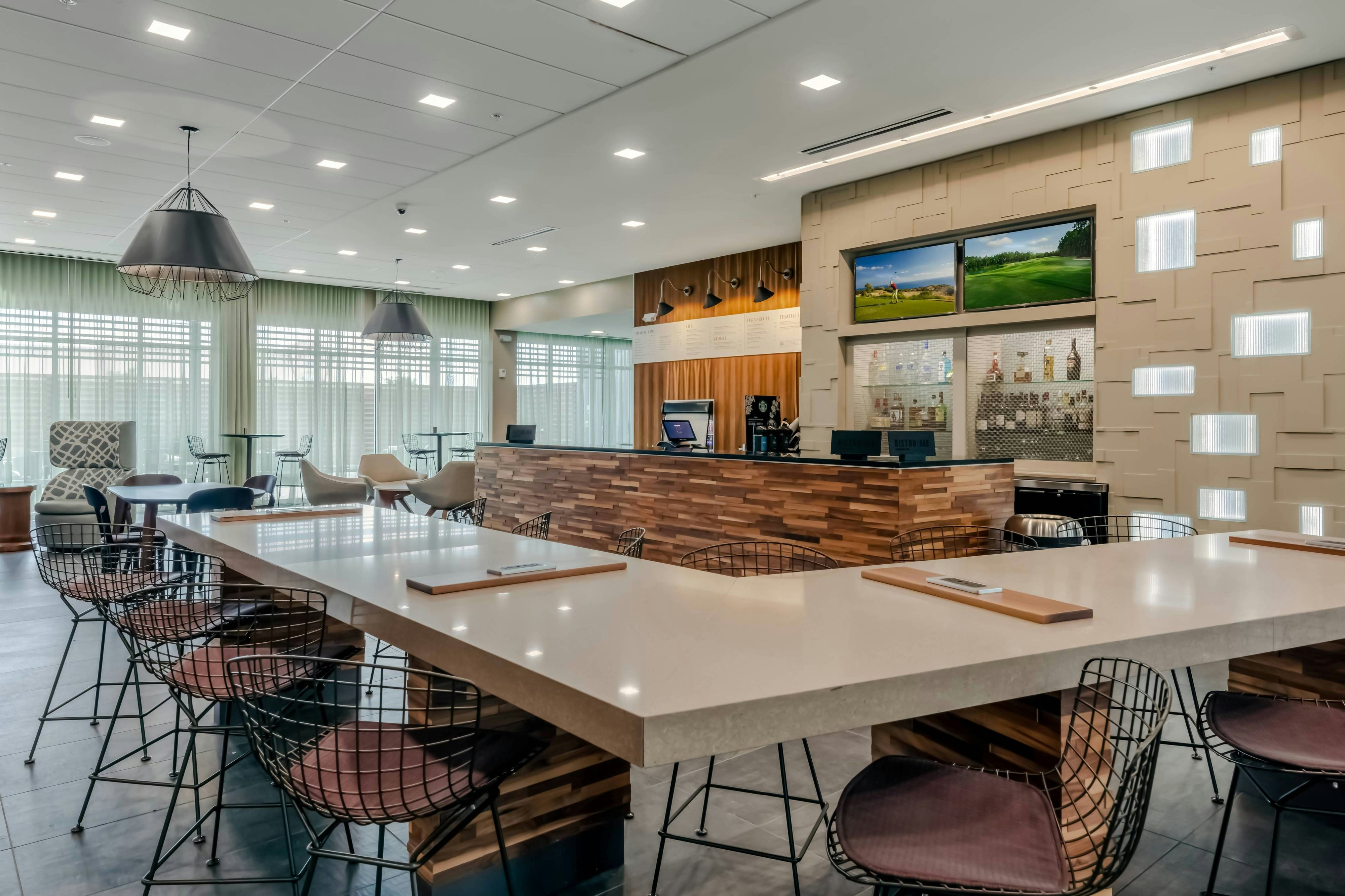 Courtyard By Marriott Savannah Airport 21/25