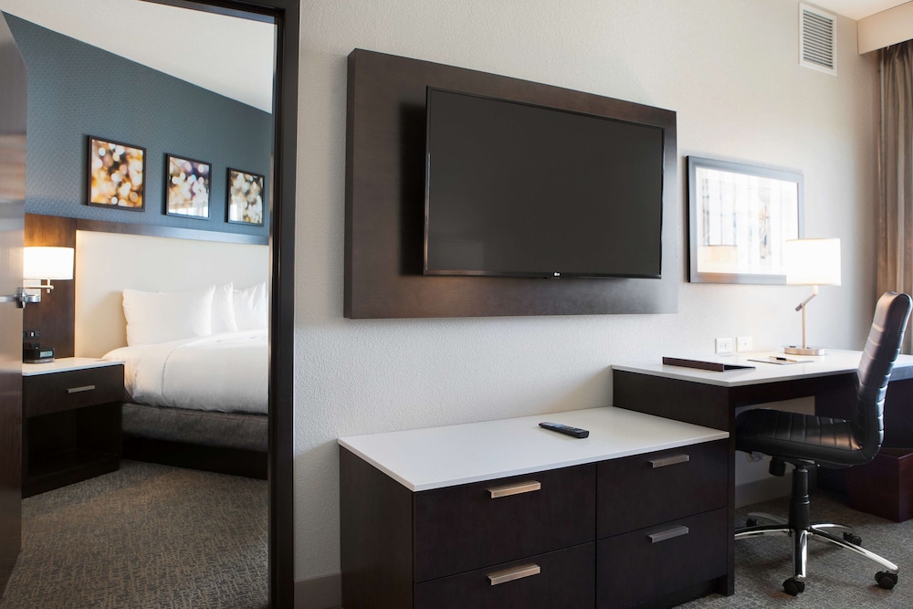 Hilton Garden Inn Minneapolis University Area 52/54