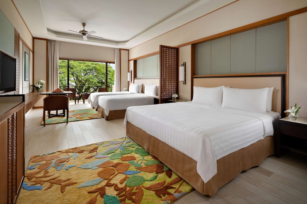 Shangri-La Rasa Sayang, Penang 10/69