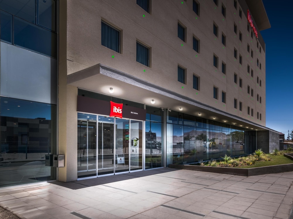 Ibis Calama 39/50