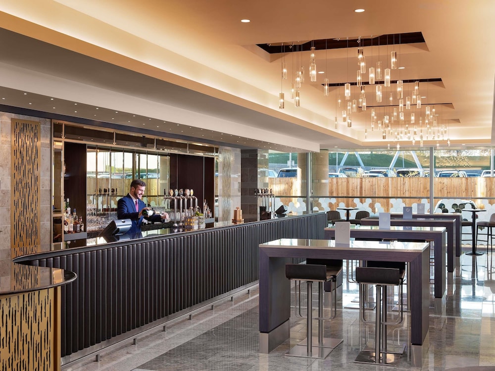 Sofitel London Heathrow 35/50
