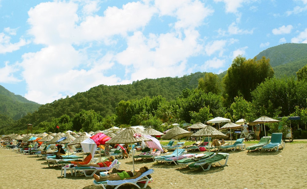 Alican Pension 10/27