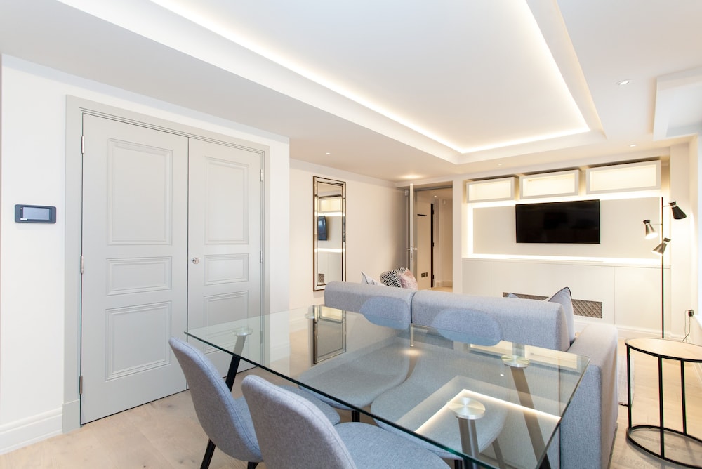 Hope House Residences by Aeria Apartments 41/50