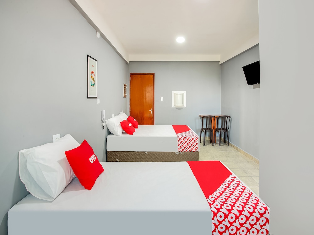 ROOM, TRIPLE, 1 DOUBLE AND 1 SINGLE BED