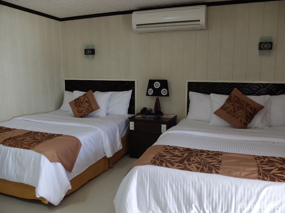 Diamond Water Edge Resort 22/49