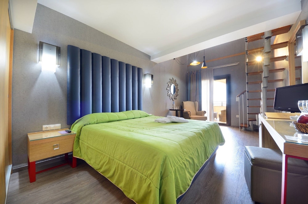 Atrium Hotel Thassos by GHH 8/50