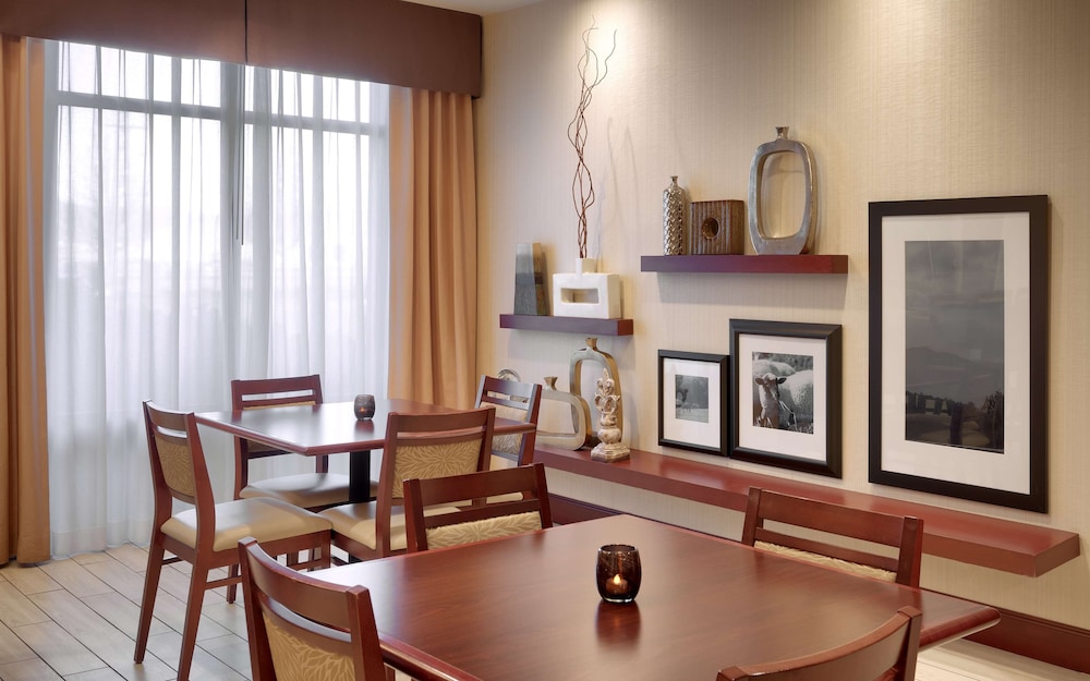 Hampton Inn Tremonton 32/51