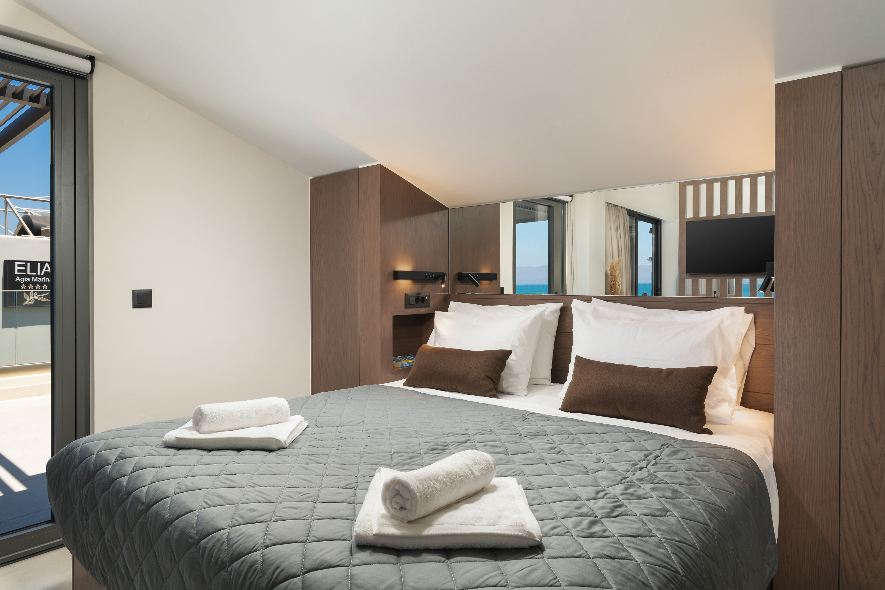 SUITE, SEA VIEW, PRIVATE POOL