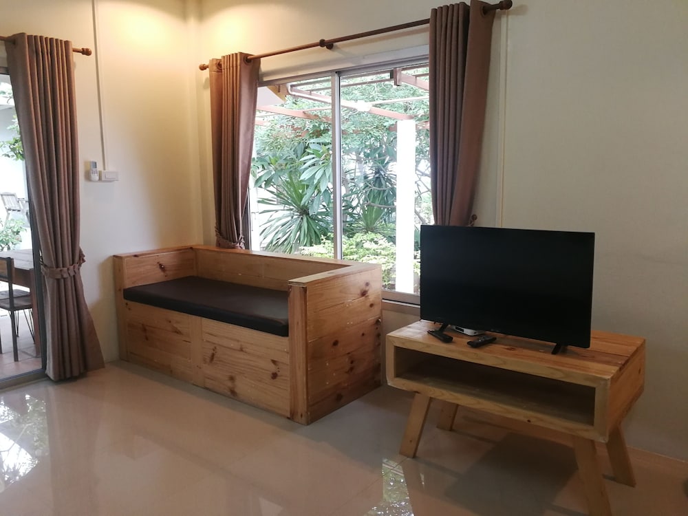 At-Pran Resort 31/50