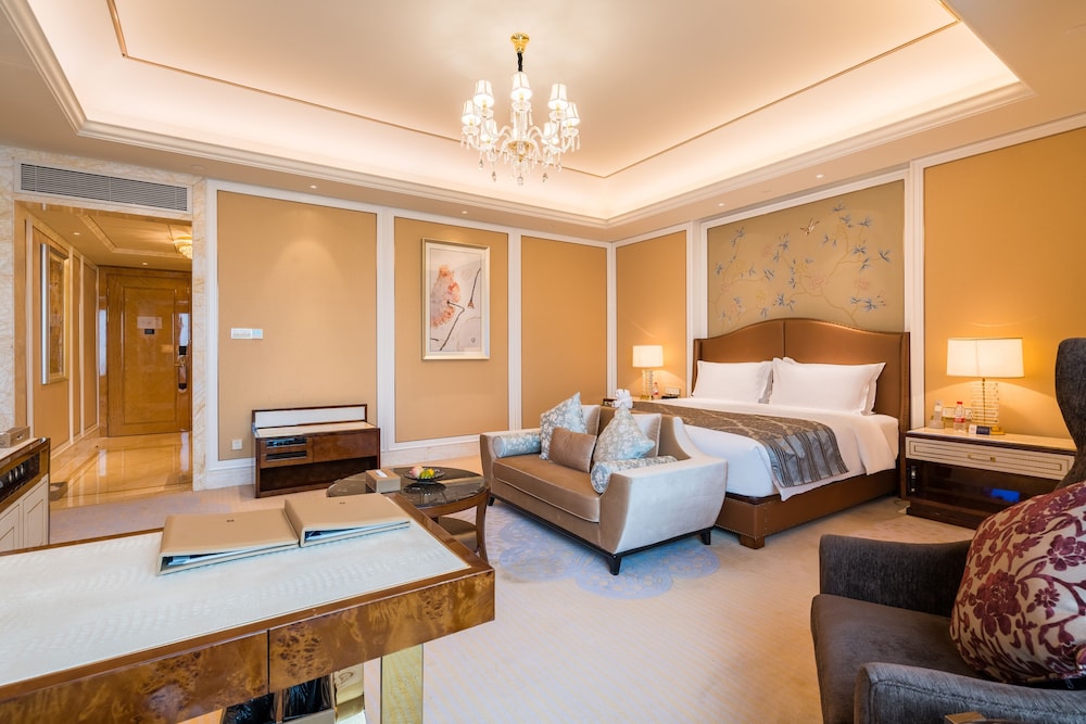Suqian Hengli International Hotel 12/30