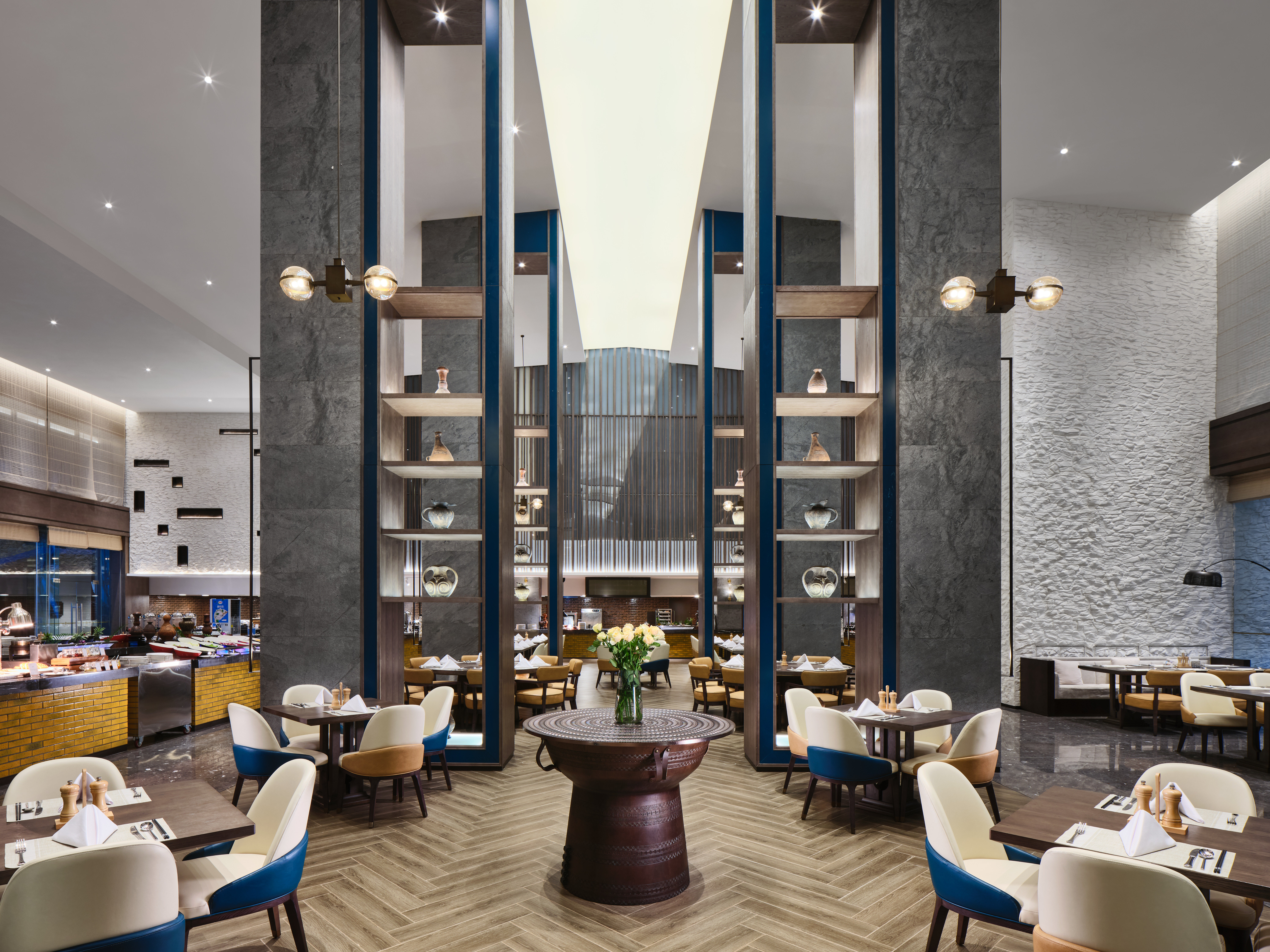 Intercontinental Jiuzhai Paradise 34/50
