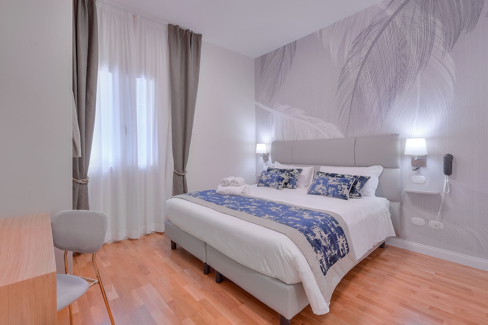 Hotel Cosmos 14/48