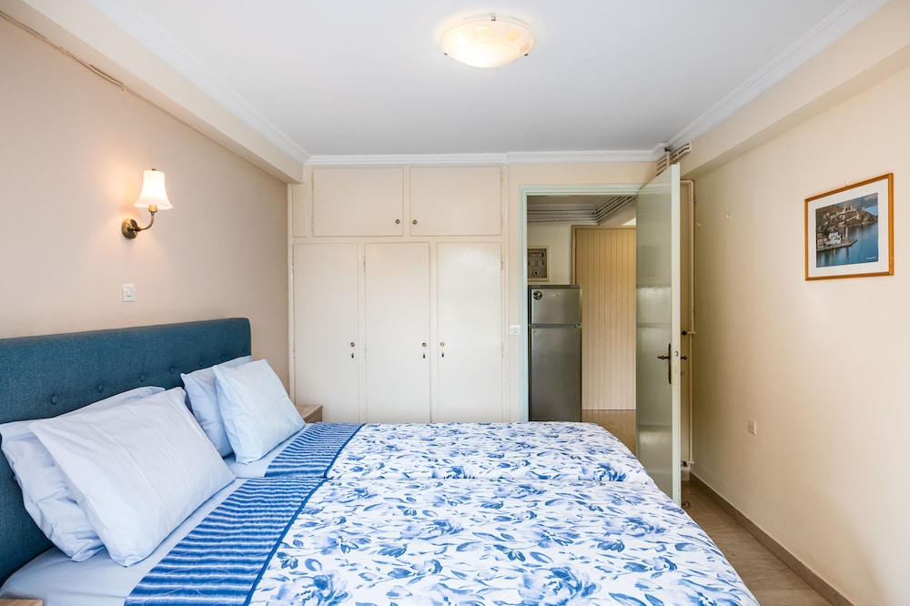 2 BEDROOMS, APARTMENT